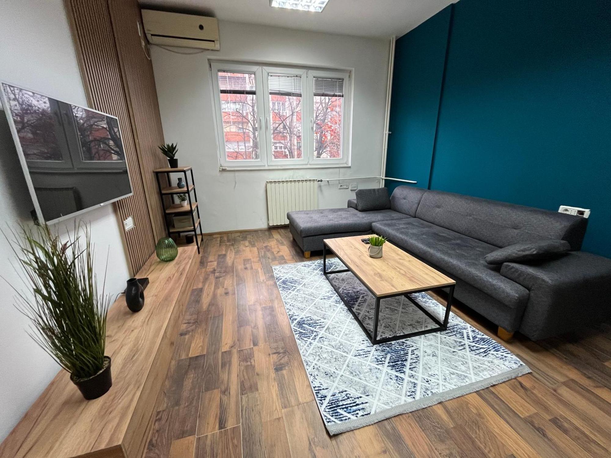 Central M - 5 Apartments Skopje Exterior photo